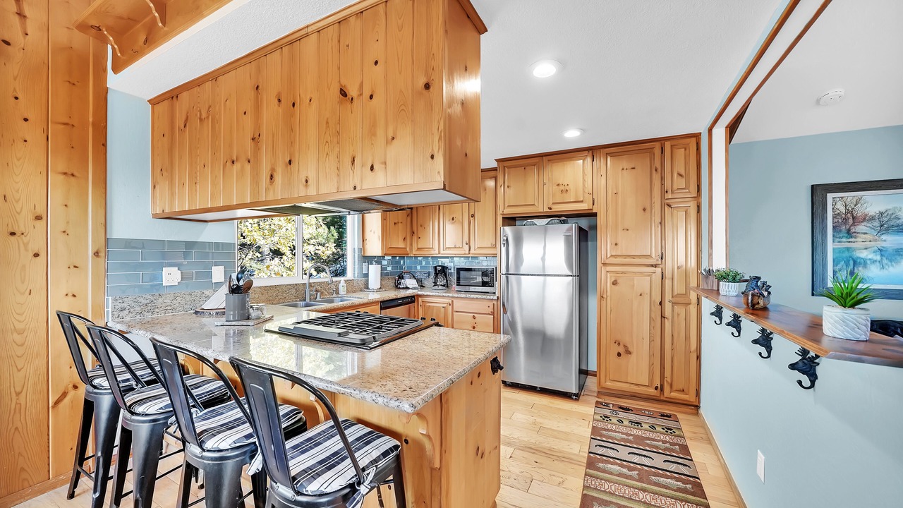 Photo of Kitchen in Running Springs