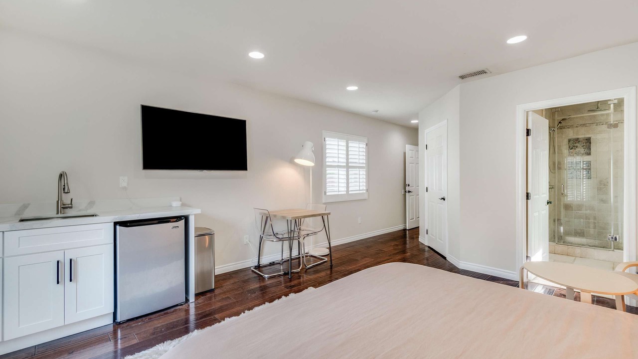 Photo of Bedroom in Sherman Oaks