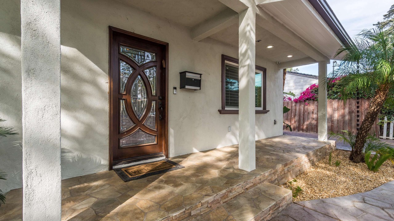 Photo of Patio Balcony in Sherman Oaks