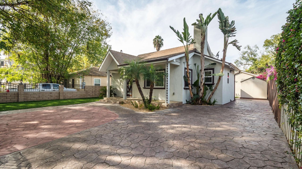 Photo of Outdoor in Sherman Oaks