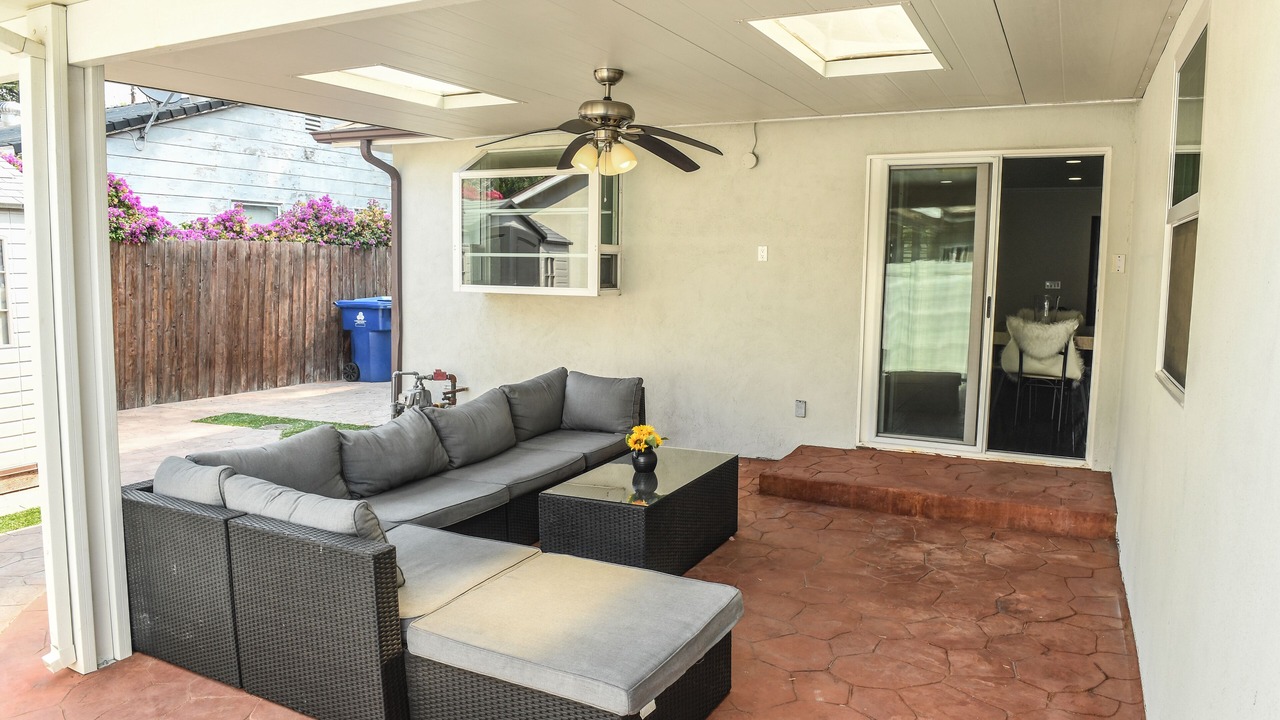 Photo of Patio Balcony in Sherman Oaks