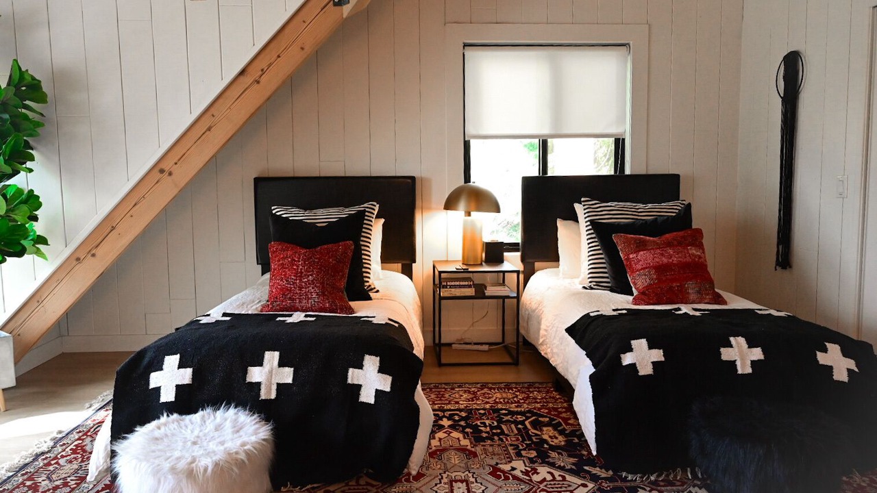 Photo of Bedroom in Lake Arrowhead