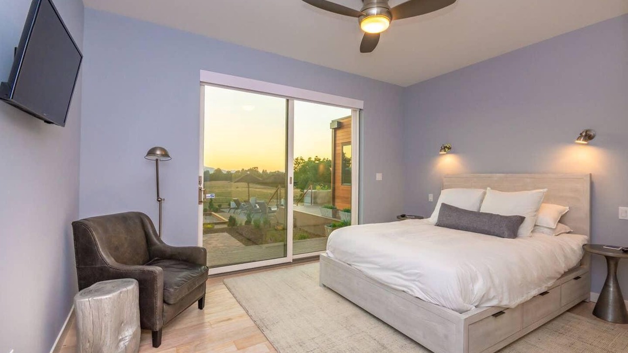 Photo of Bedroom in Healdsburg