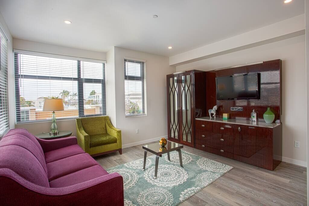 Photo of Livingroom in Bankers Hill