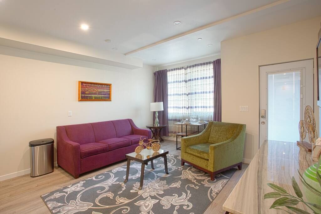 Photo of Livingroom in Bankers Hill