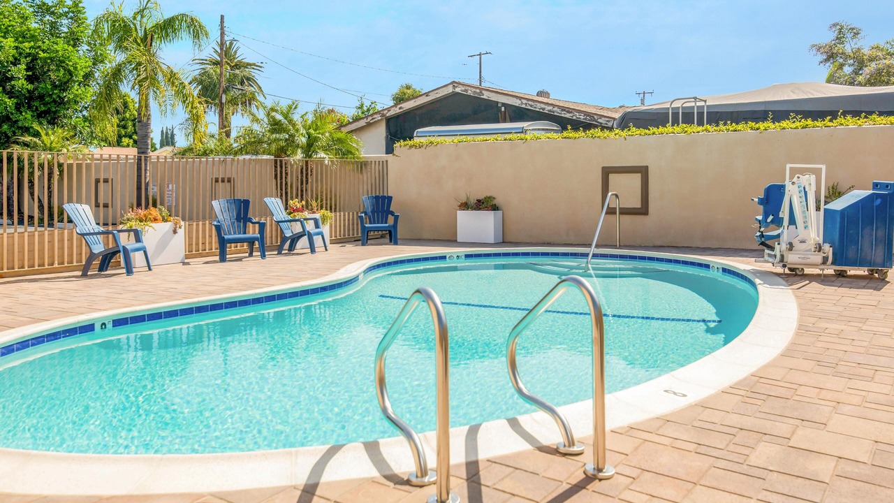 Photo of Outdoor in Anaheim Resort