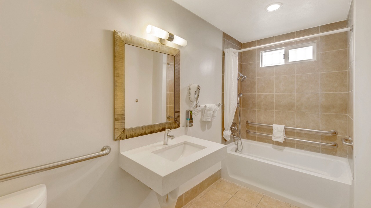 Photo of Bathroom in Anaheim Resort