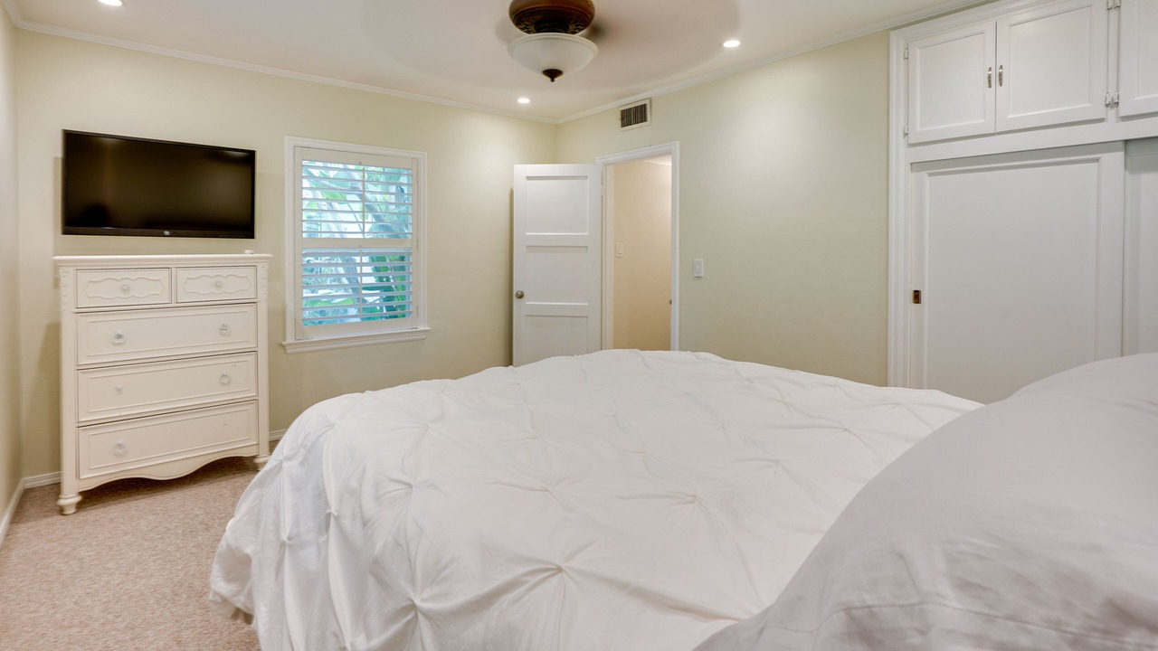 Photo of Bedroom in Bakersfield