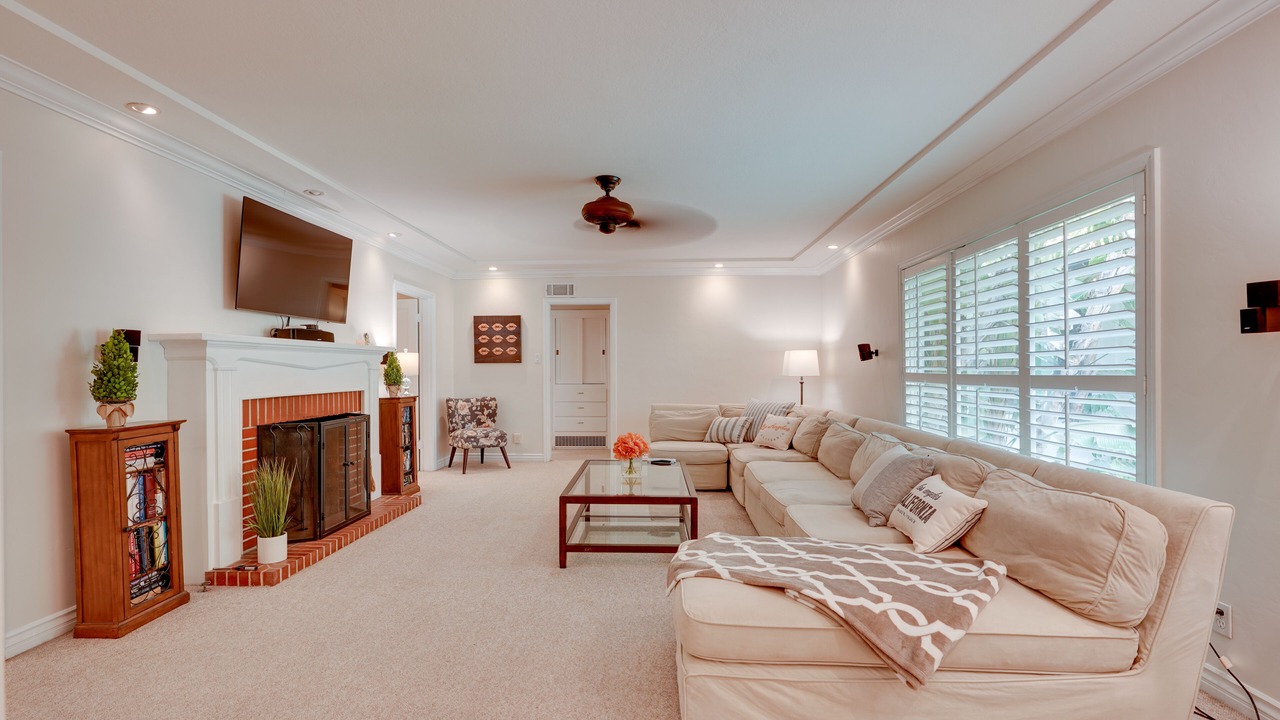 Photo of Bedroom in Bakersfield