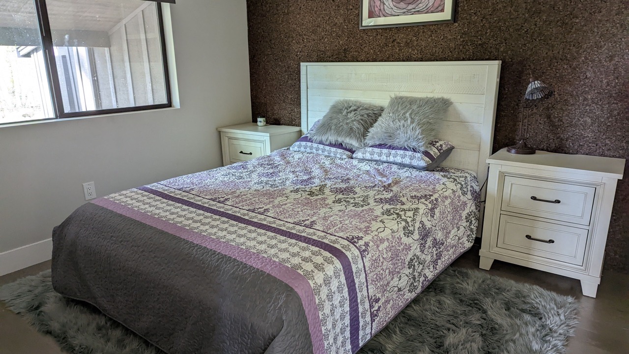 Photo of Bedroom in Angwin