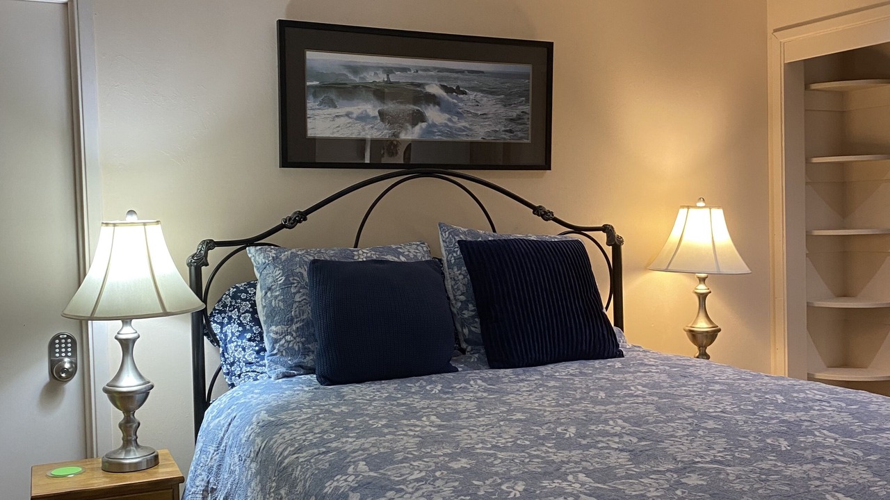 Photo of Bedroom in San Simeon