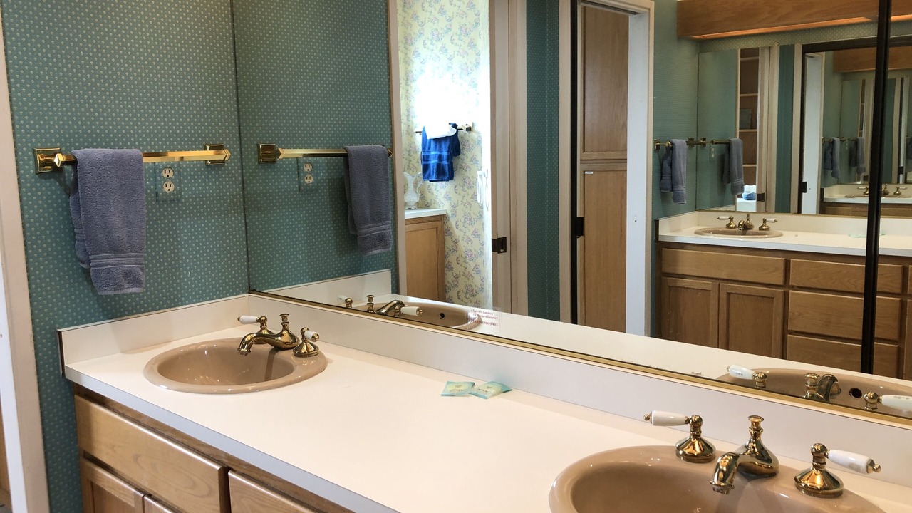 Photo of Bathroom in San Simeon