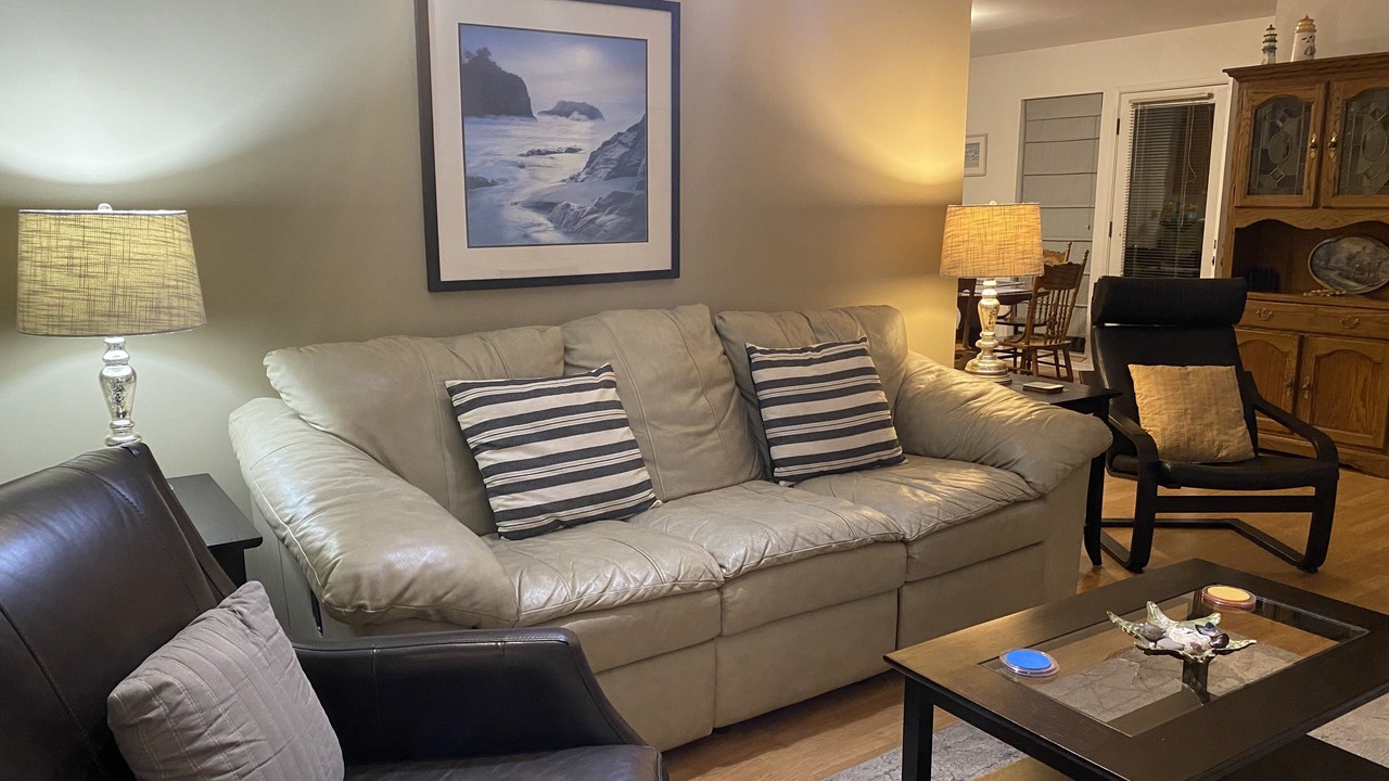 Photo of Livingroom in San Simeon
