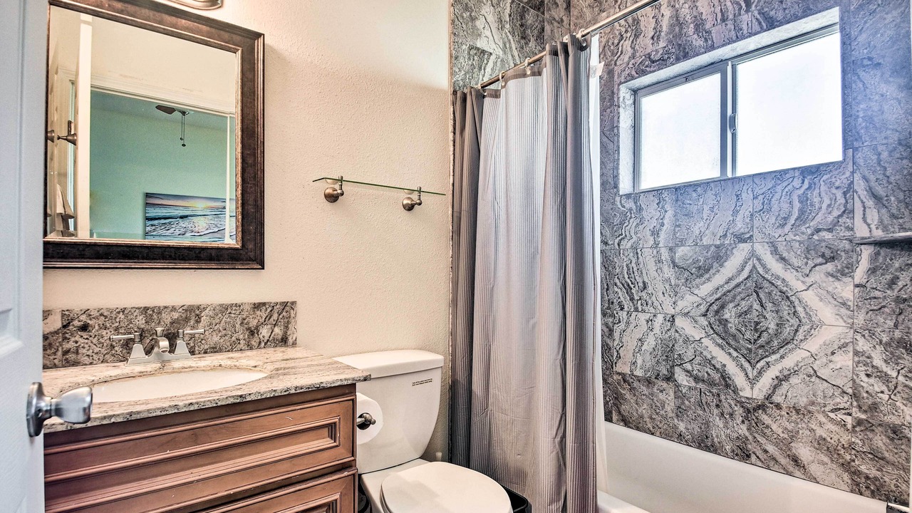 Photo of Bathroom in Glendale