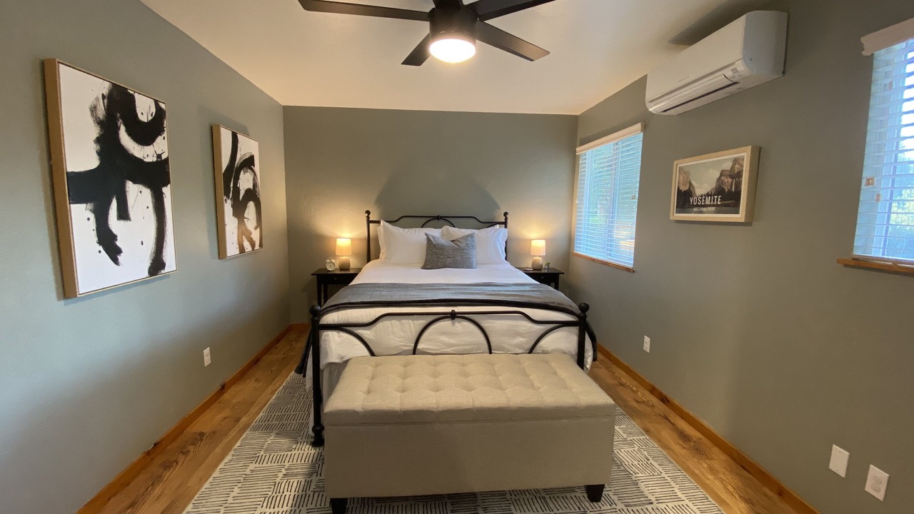 Photo of Bedroom in Mariposa