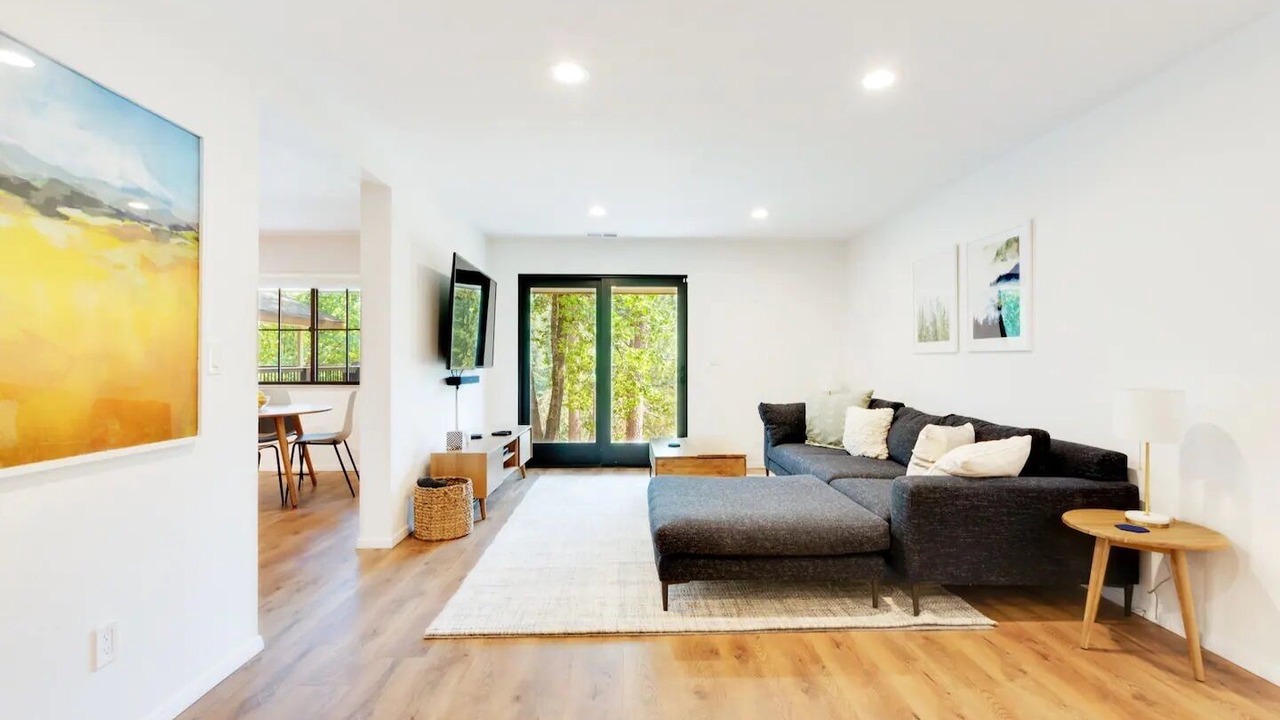 Photo of Livingroom in Grass Valley
