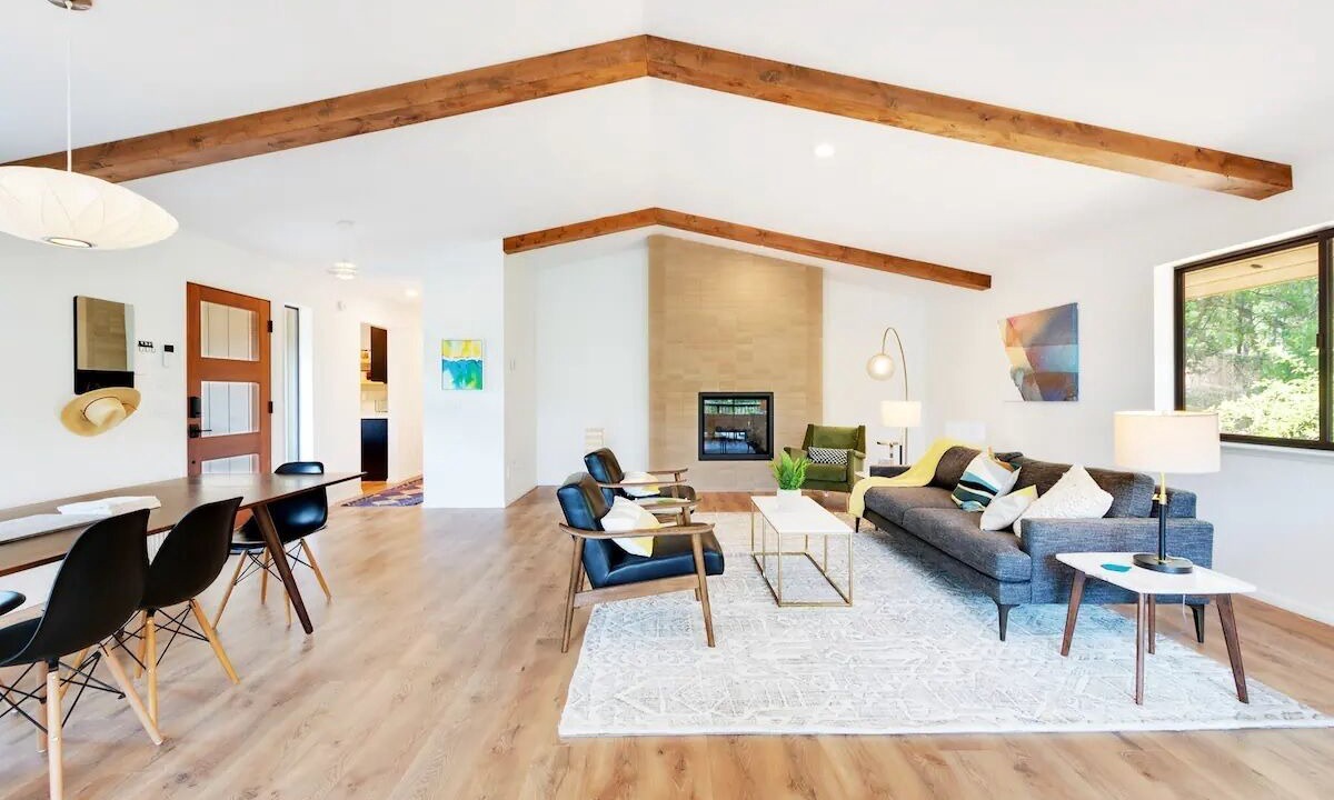 Photo of Livingroom in Grass Valley