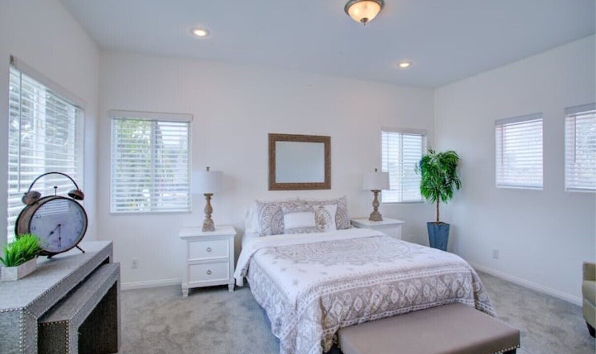 Photo of Bedroom in Hawthorne