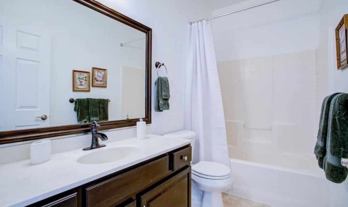 Photo of Bathroom in Hawthorne