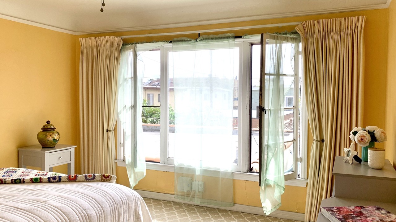 Photo of Bedroom in Belmont Shore