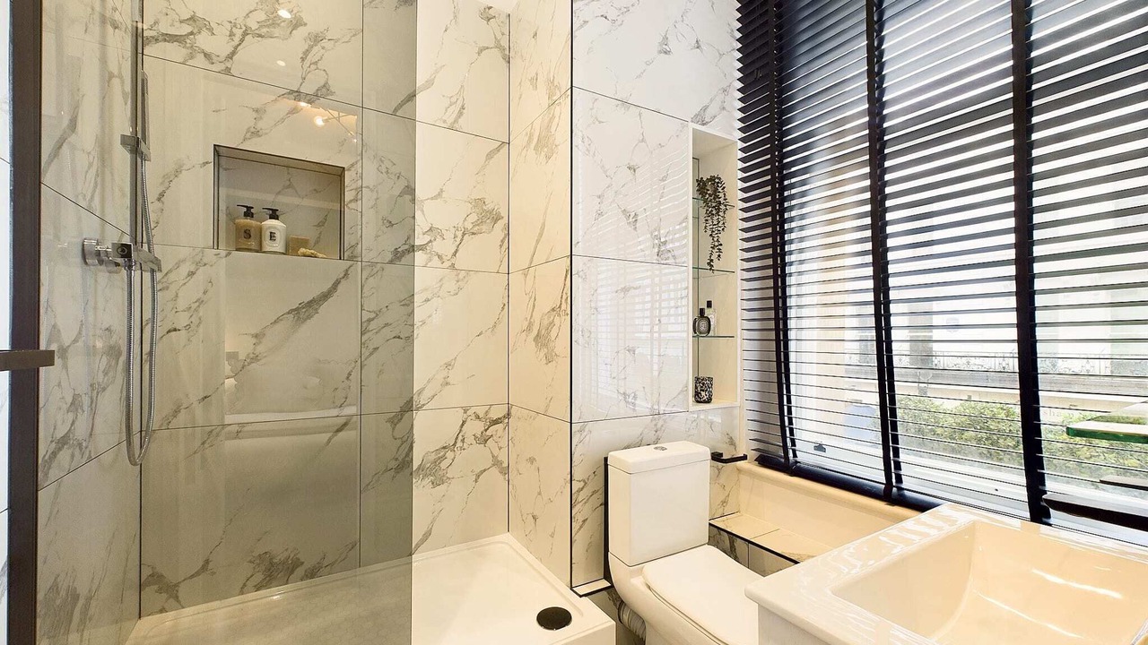 Photo of Bathroom in St James
