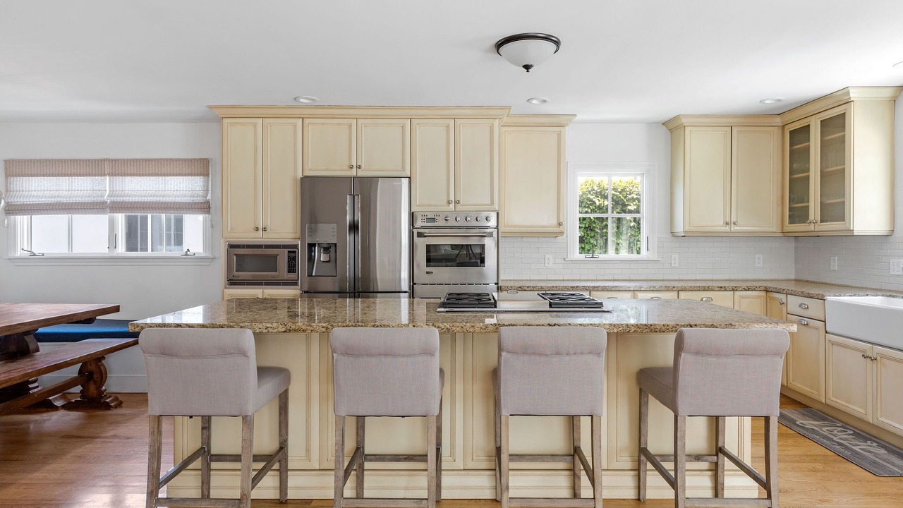 Photo of Kitchen in Tree Section