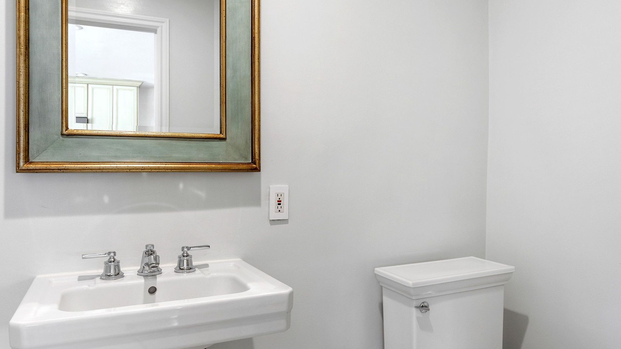 Photo of Bathroom in Tree Section