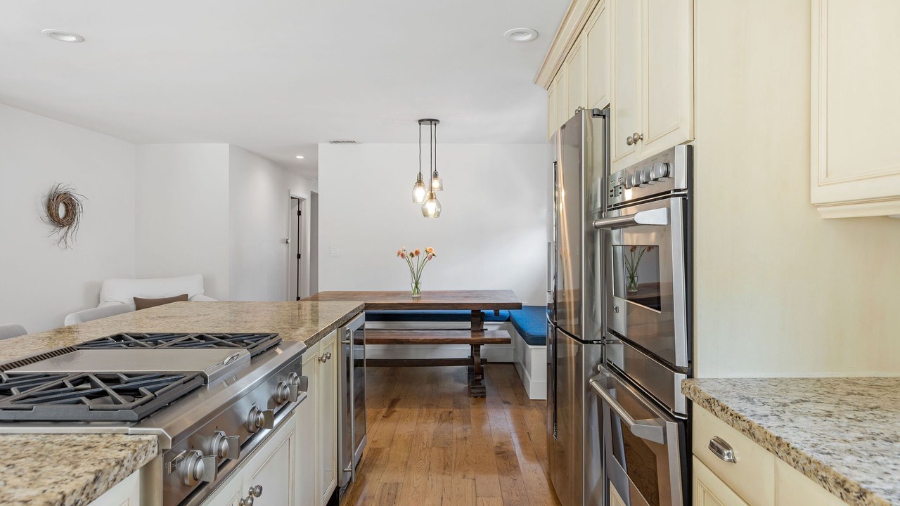 Photo of Kitchen in Tree Section