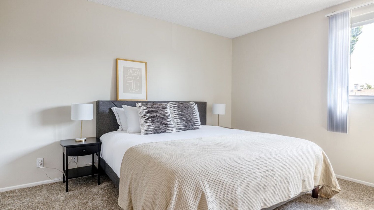 Photo of Bedroom in Sherman Oaks