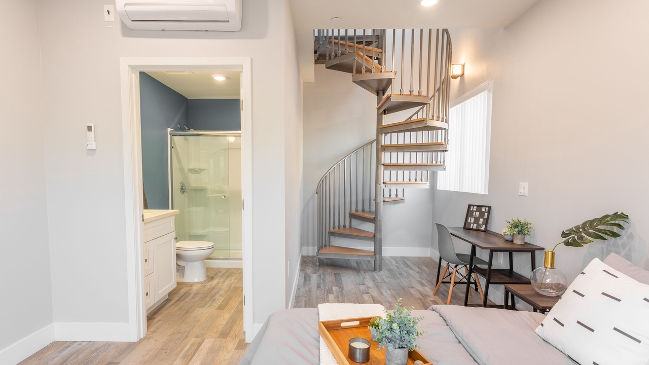 Photo of Bedroom in Wilshire