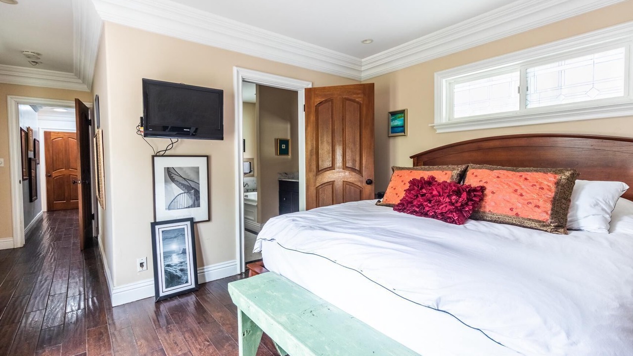 Photo of Bedroom in Mar Vista