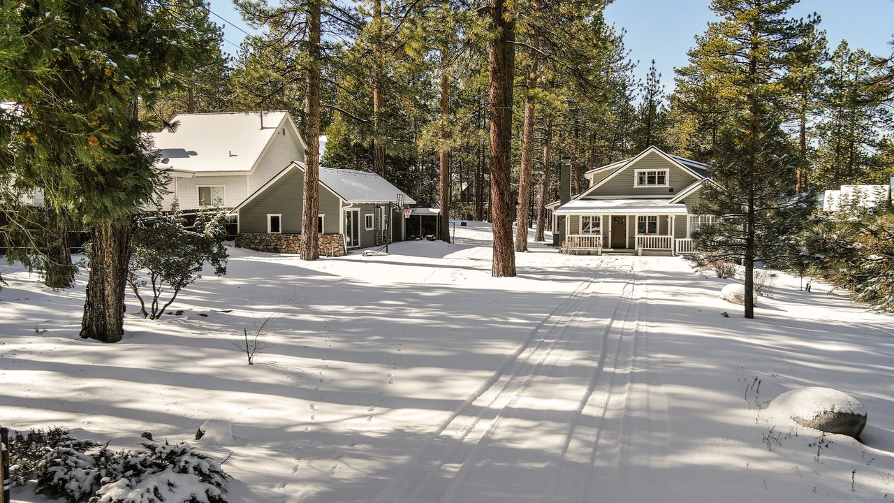 Photo of Bedroom in Big Bear Lake
