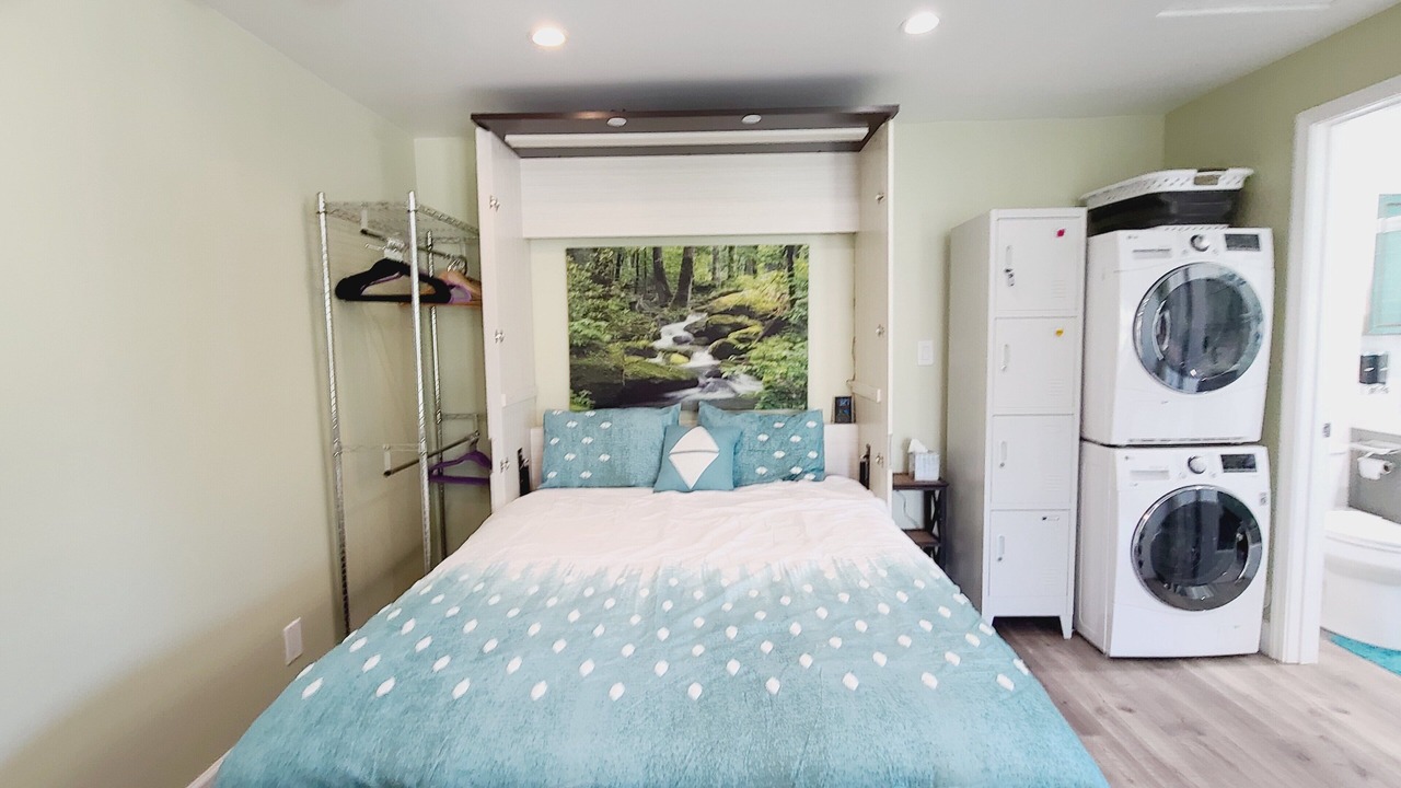 Photo of Bedroom in North Hollywood