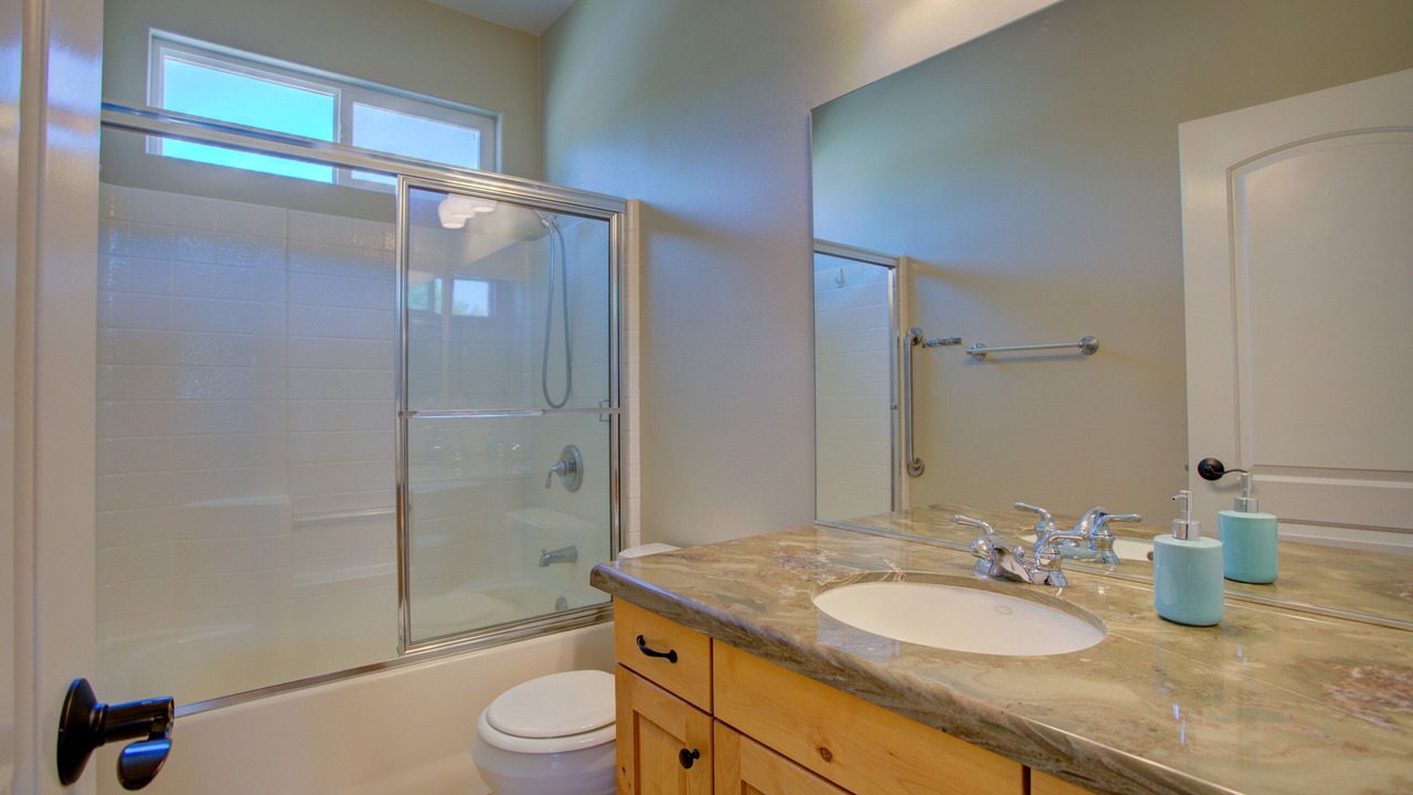 Photo of Bathroom in Lake Elsinore