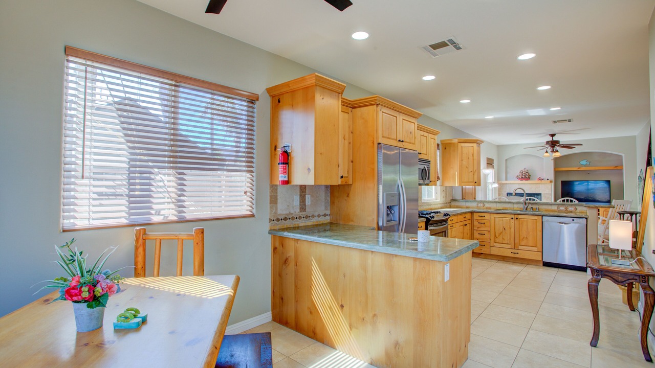 Photo of Kitchen in Lake Elsinore