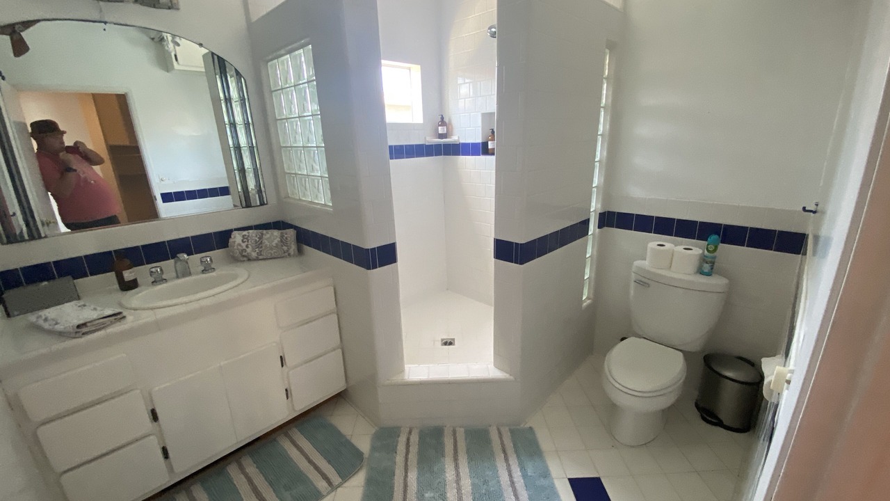 Photo of Bathroom in Gas Lamp Section