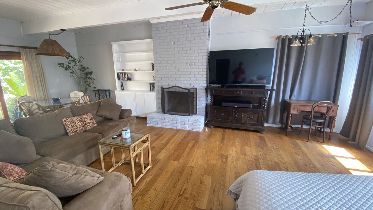 Photo of Bedroom in Gas Lamp Section
