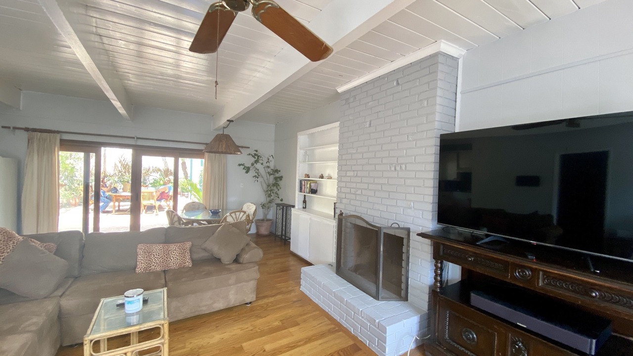 Photo of Livingroom in Gas Lamp Section