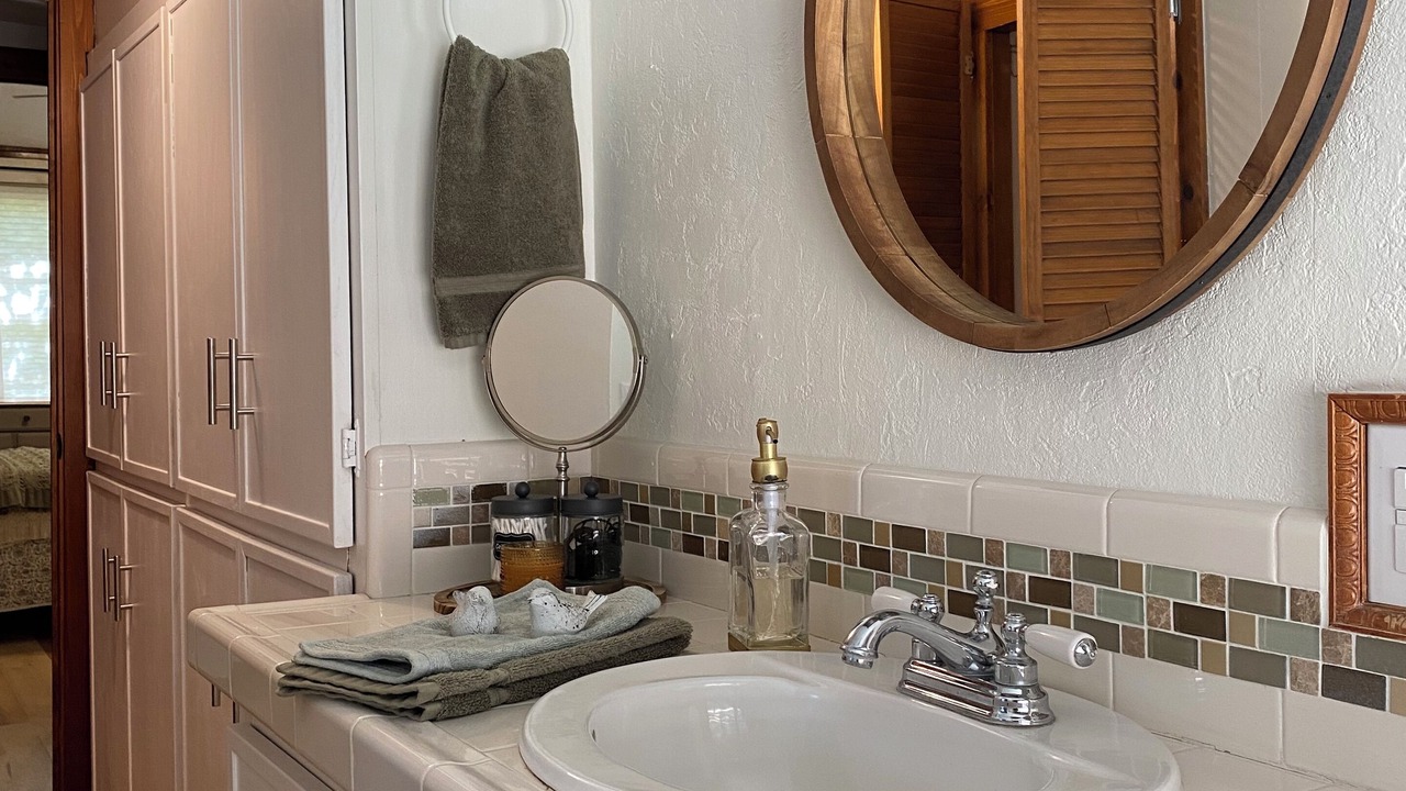 Photo of Bathroom in Springville