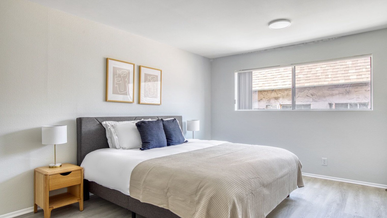 Photo of Bedroom in Beverly Grove