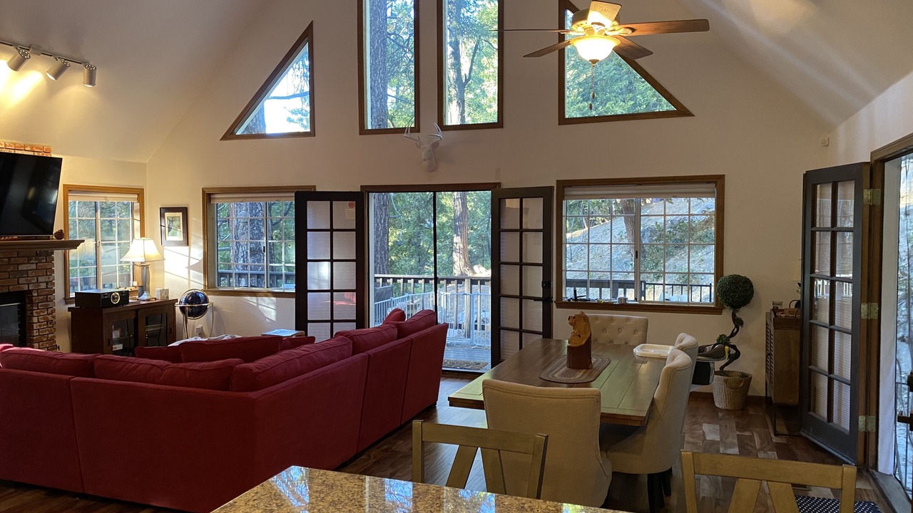 Photo of Bedroom in Cedar Glen