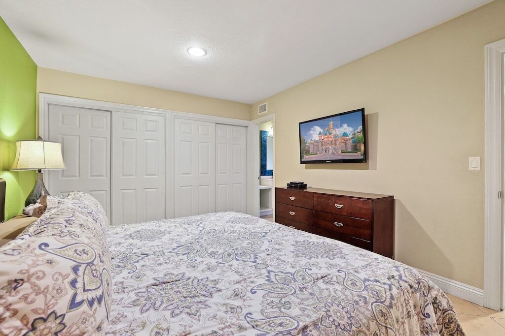 Photo of Bedroom in Southeast Anaheim