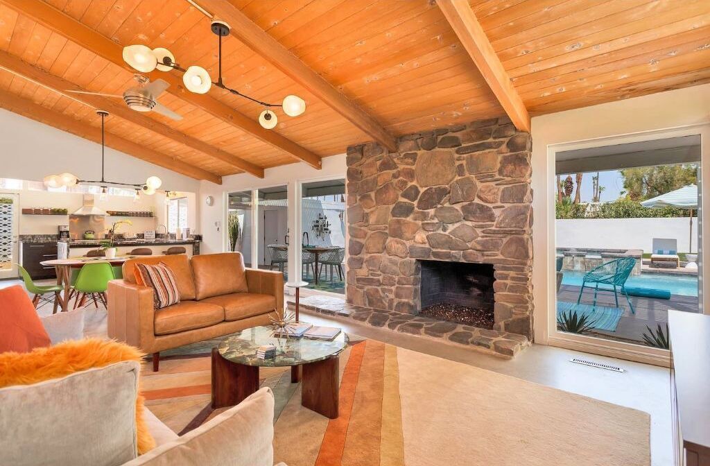 Photo of Livingroom in Twin Palms