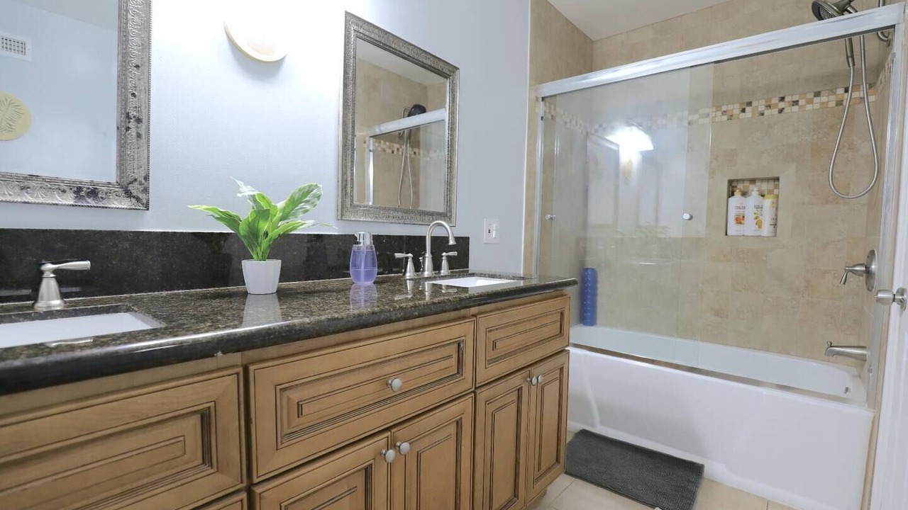 Photo of Bathroom in Laguna Niguel