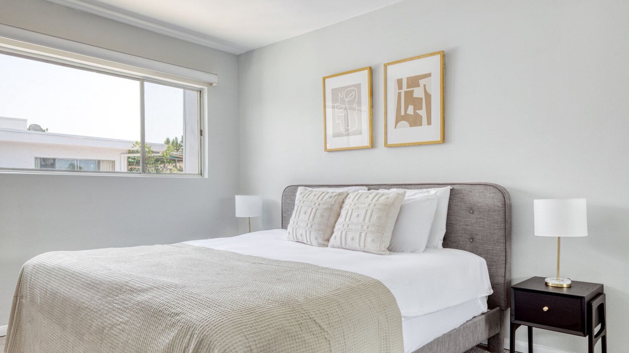 Photo of Bedroom in Hollywood