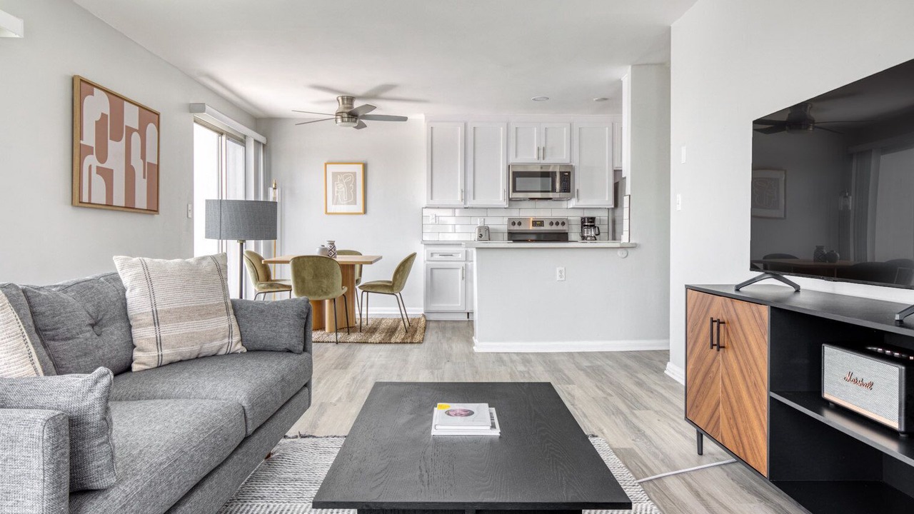 Photo of Livingroom in Hollywood