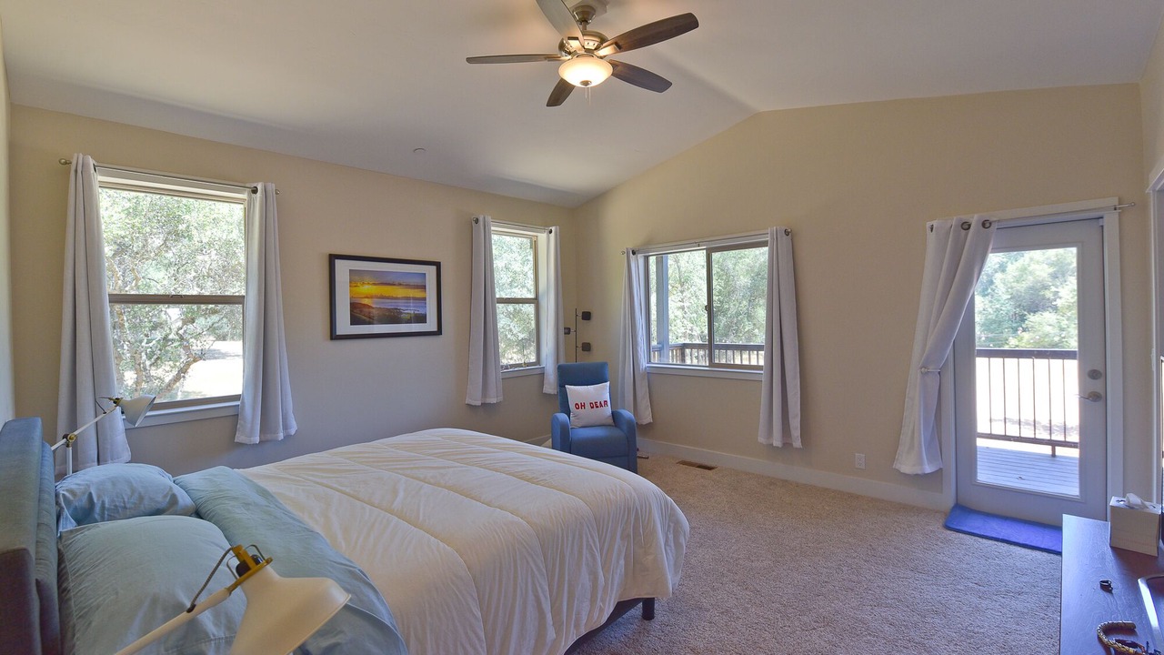 Photo of Bedroom in Penn Valley