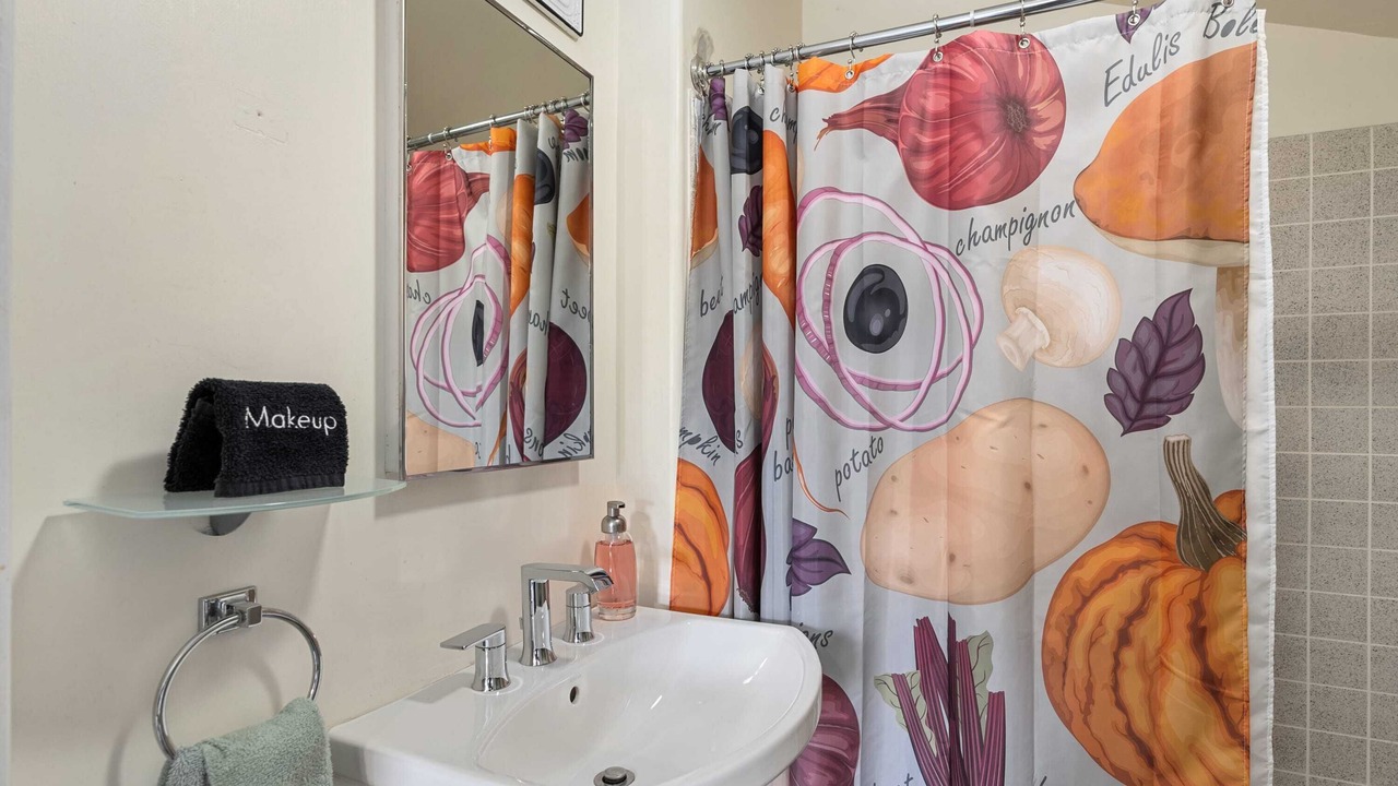 Photo of Bedroom in Santa Rosa
