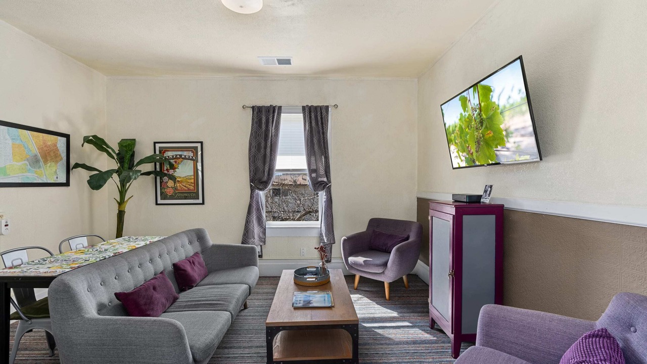 Photo of Livingroom in Santa Rosa