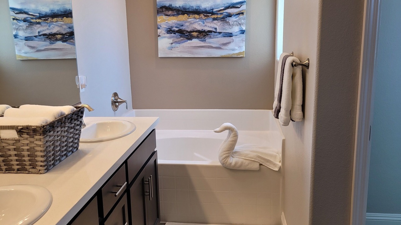 Photo of Bathroom in Callender